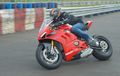 Seperti Ini Rasanya Mencoba Ducati Panigale V4 R, Motor Rp 2,4 Miliar Yang Spek Mesinnya Mirip MotoGP