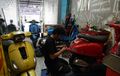 Servis Vespa Matik Terendam Banjir Ada Dua, Full Bodi Rp 1 Jutaan, Kalau Setengah?