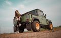 Video Land Rover Defender Pikap Berbaju Kahn Inggris, Yang Punya Cewek Bandung