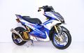 Bermain Decal Biru dan Doraemon, Yamaha Aerox 155 Ini Tampil Unik