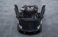 Lamborghini Aventador S Roadster Sangar Ekspos Bodi Serba Hitam