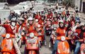 Komunitas Vespa Scooter Bee 17, Anggotanya Cewek yang Nggak Cuma Suka Riding, Tetapi Juga  Gemar Berbagi