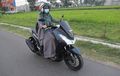Bingung Pilih Hijab yang Enggak Gampang Kusut Buat Lady Biker? Ini Tipsnya