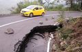 Jalan di Bali Ambles Lagi Sampai 15 Meter, Pemimpin Desa Takut Jalan Putus