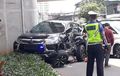 Bodi Mitsubishi Pajero Hancur, Diseruduk Bus TransJakarta, Sopir Tersangka Gak Ditahan