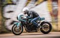 Triumph Legend TT Jadi Motor Balap, Dongkrak Performa Pakai NOS
