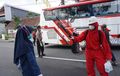 Empat Bus Serta Penumpang Disemprot Disinfektan, Hajatan Pun Langsung Berhenti, Rombongan Diminta Pulang