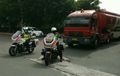 Truk Logistik dan BBM Dapat Pengawalan Gratis Dari Polisi, Begini Caranya