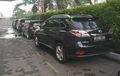 Meski Ada Larangan Mudik, Sejumlah Mobil Berpelat Nomor B Terparkir di Salah Satu Hotel di Solo