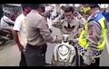 Begini Kronologi Pengendara Yamaha Fino Baku Hantam dengan Karang Taruna di Pos PSBB Bogor