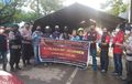 Honda ADV Indonesia Chapter Makassar Bagi-bagi Takjil dan Masker, Peduli Satgas Covid-19 di Pos PSBB