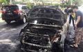 Warga Jakarta Alami Kebakaran Mobil di Semarang, Surat Jalan Selama PSBB Ikut Hangus, Kondisi Mobil Sudah Seperti Siap Dirongsokkan