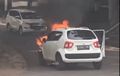 Suzuki Ignis Berasap, Ditinggal Lari ke Warung, Tak Sampai Dua Menit Sisa Rangka