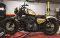 Modifikasi Harley-Davidson Sportster XL1200 Penuh Detail Simbolis