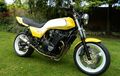 Honda CB900F Bermesin Suzuki Bandit 1200, Kelir Kuning Bikin Unik