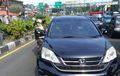 Puncak Bogor Macet, Pelat B Dilarang Melintas, Mobil TNI Tak Segan Diusir