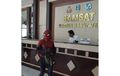Warga Lagi Antri Bayar Pajak Malah Dikagetin Spiderman, Ternyata Orang Dermawan yang Ada di Balik Kostum