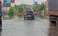 Suzuki Ertiga Sport Pede Terabas Banjir Rob Pelabuhan Sunda Kelapa, Tinggi Air  Sampai 50 Sentimeter