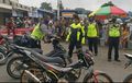 Masih Ngeyel Pakai Knalpot Brong di Karanganyar Jateng? Siap-siap Aja Kena 'Semprot' Petugas