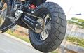 Ban Belakang Motor Kok Selalu Lebih Besar dari Ban Depan? Ternyata Ini Alasannya