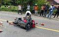 Honda Scoopy Jatuh Senggolan, Dua Pengendara Tergeletak, Tewas Dilindas Truk