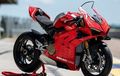 OtoToys - Ducati Panigale V4 R Dirakit Menggunakan Puluhan Ribu Balok LEGO, Skalanya 1:1, Kuat Diduduki Lho!