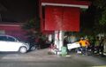 Dispenser SPBU Oleng, 3 Pemotor Kesakitan, Ditubruk Terios yang Sopirnya Kelimpungan Injak Gas