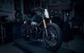 Honda CB750 Bergaya Cafe Racer Tapi Wajahnya Bengis Ala Street Tracker