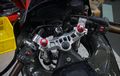 Pecinta Ninja 150 RR  Bisa Coba Nih Triple Clamp Keluaran WR3, Sporty!