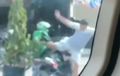 Pelaku Penganiayaan Driver Ojol Meringkuk di Kantor Polisi Usai Rumahnya Diserbu Geng Ijo