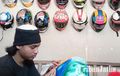 Seniman di Pelosok Tulungagung Ini Sukses Memikat Hati Pecinta Helm Custom, Pelanggannya dari Berbagai Negara