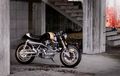 Laverda 750SF Jadi Cafe Racer, Berbodi Monokok Dengan Tangki Unik