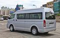 Mudik Dua Keluarga Bisa Masuk, Toyota HiAce High Grade Commuter H200 Bisa Tampung 16 Orang