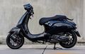 Vespa Sprint Hitam Garang, Kepala Pakai Gaya Drophead, Tanam Kaki-kaki Mewah