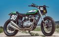 Kawasaki W800 Bertampang Street Tracker Garapan Crazy Garage x Deus