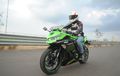 Simulasi Kredit Kawasaki Ninja ZX-25R tipe ABS Bekas Lansiran 2020, Segini Uang Muka dan Angsurannya