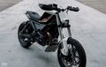 Moto Guzzi V85 TT Jadi Scrambler, Pakai Tangki Palsu dan Bolong