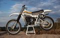 Restorasi Yamaha YZ250, Berbaju Putih Malah Sayang Kalau Dikotori