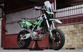 Total dan Unik Modifikasi Kawasaki KLX 250 Jadi Supermoto Touring