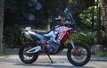 CRF250 Rally Jadi Supermoto, Swing Arm Aprilia, Livery Matahari Terbit