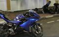 Biker GSX-R150 Kritis, Oleng Sampai Tabrak Pohon Gegara Garis Kejut