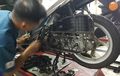 Bengkel Resmi Buka-bukaan, Kapan Servis Rutin CVT Motor Matik Suzuki