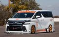 Toyota Vellfire Berparas Sporty Pasang Body Kit Beraksen Oranye