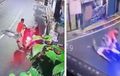 Video Dua Pria Terekam Sedang Baku Hantam Seperti Rebutan Motor, Diduga Begal