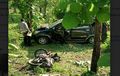 Petani Tewas, Honda Supra X Diseruduk Daihatsu Xenia Sampai Terperosok Masuk Hutan