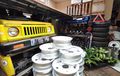 Suzuki Jimny Gen 2 Aksesori JDM-nya Berlimpah di Beberes Garasi Bekasi