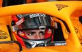 Carlos Sainz dan Fernando Alonso Gunakan Mobil Lama Buat Tes Pramusim F1 2021, Aston Martin dan McLaren Masih Dilema