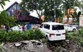 Nissan Evalia Nyelonong Nyemplung Kali, Ditinggal Pemilik Makan Siang, Mundur Perlahan