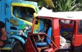 Truk Dipacu Kencang Oleng, Wajah Angkot Bonyok Ditonjok Kencang, Sopir Dan 1 Balita Tewas