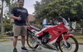 Sultan Nih, Modifikasi Kawasaki Ninja SS Berlabur Part Titanium Harganya Bikin Melongo